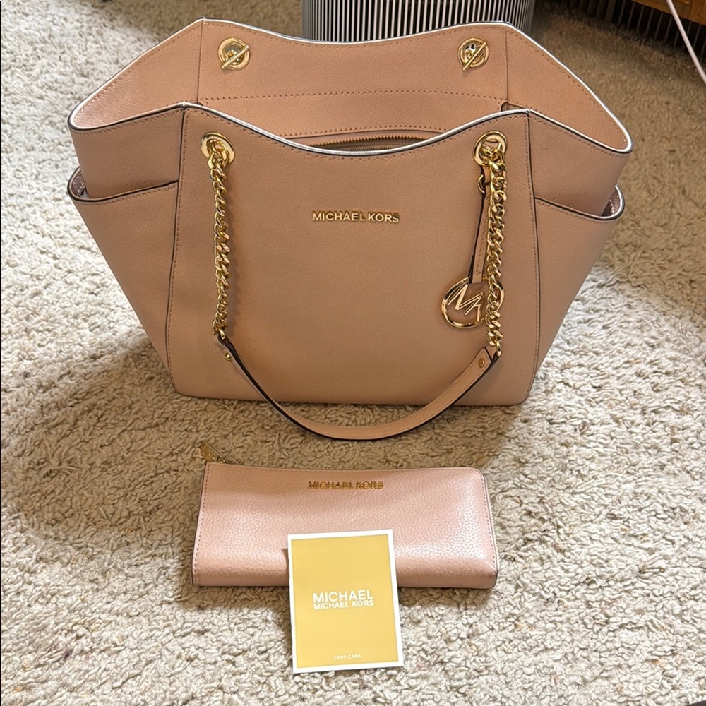 Michael Kors Pink Tote With Gold Hardware “Jet Set Large” and Matching Wallet